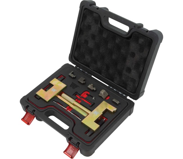 Gereedschap voor vernieuwen en klinken van distributiekettingen